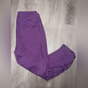 GAIAM Leggings Women’s Size Medium Purple Ruched Ankle Workout Yoga Pants